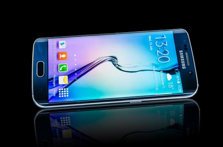 Samsung Galaxy S6 Edge (2015)